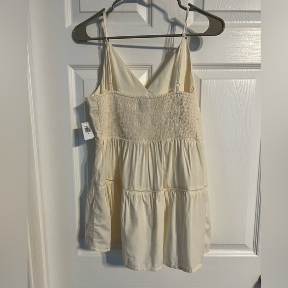 ⭐️NWT old navy blouse - Picture 3 of 3